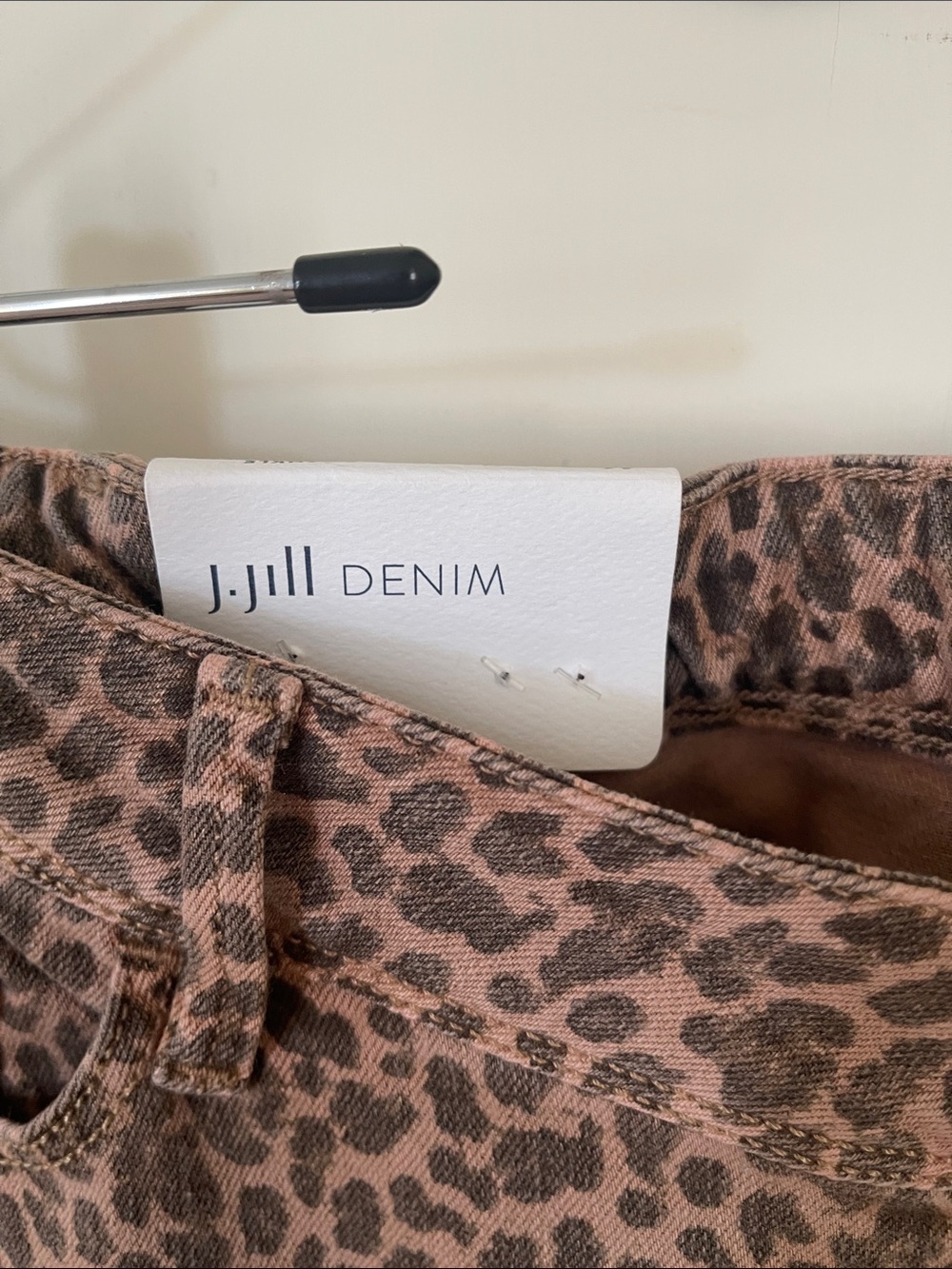 J. Jill Leopard-Print Skinny Jeans in Brown and Black - Picture 4 of 7